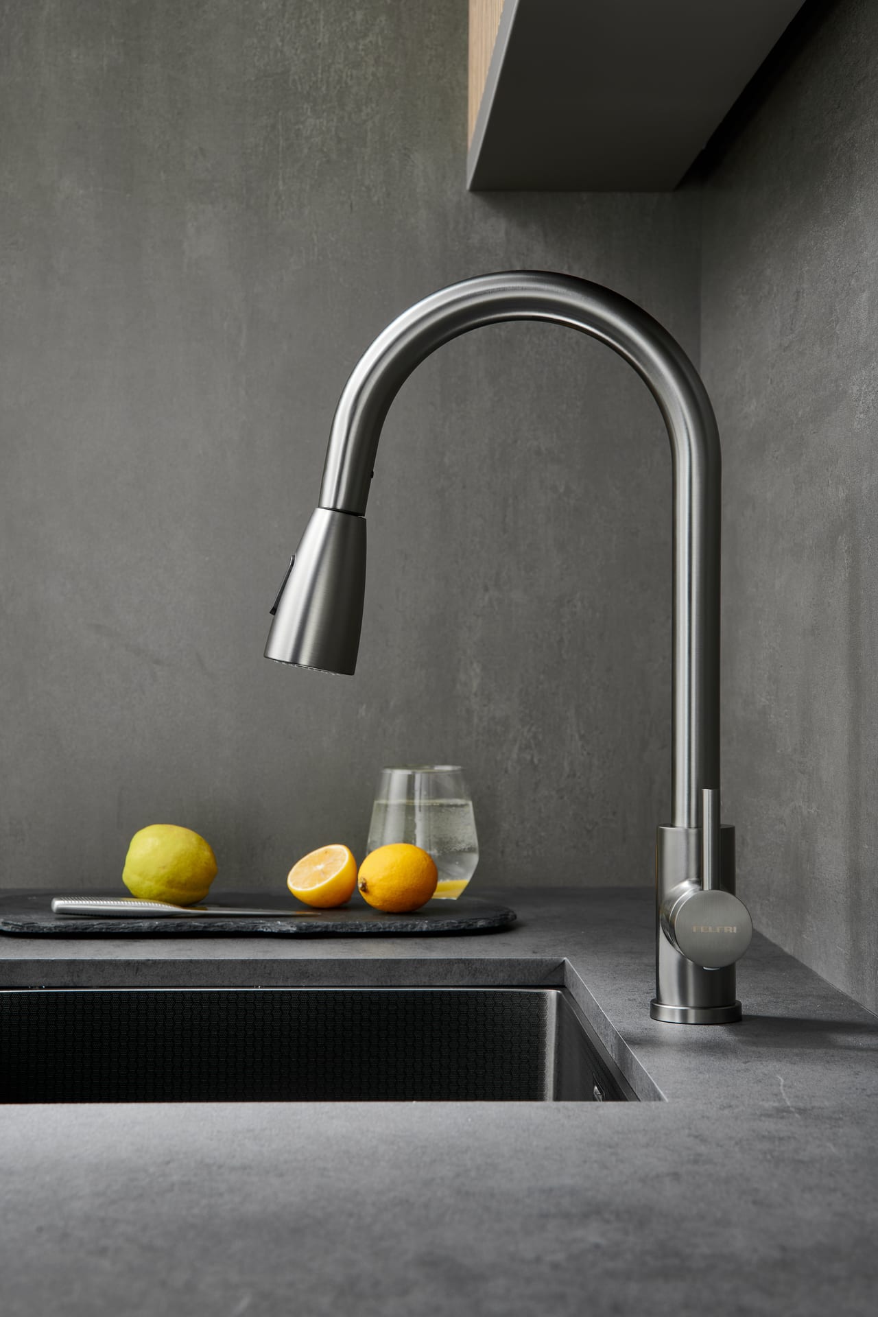 Gun Grey batarya, limonlar